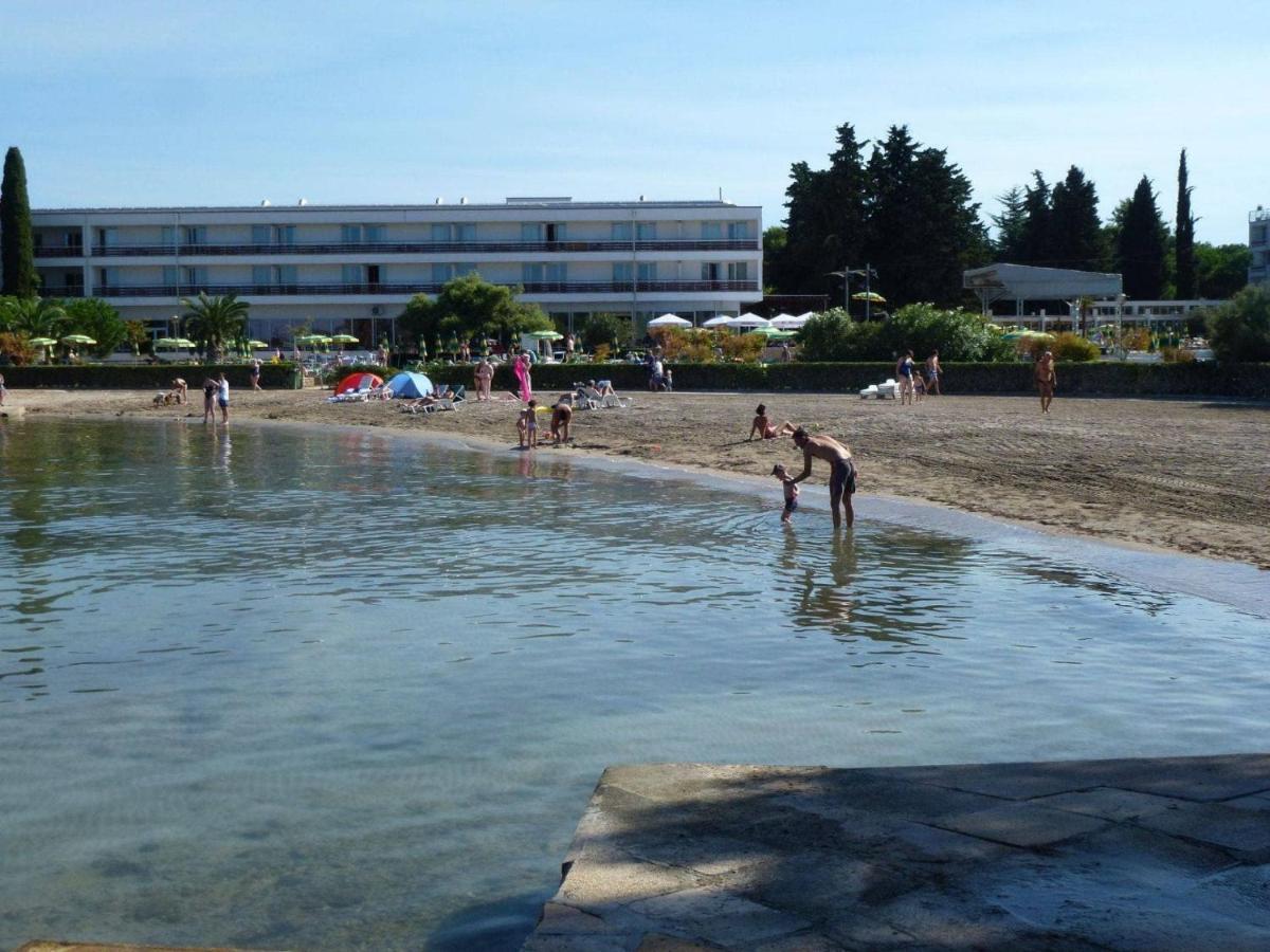 Small Apartment For A Great Holiday Zadar Bagian luar foto
