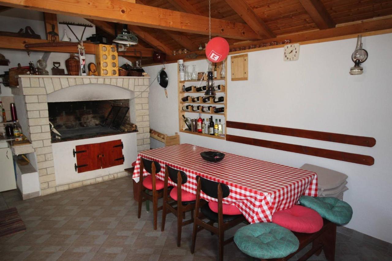 Small Apartment For A Great Holiday Zadar Bagian luar foto